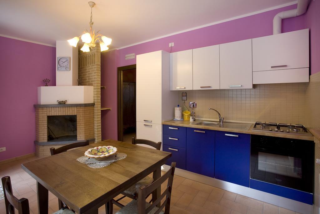 Agriturismo Il Girasole Montefalco Habitación foto